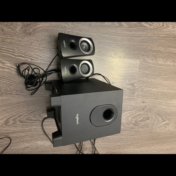 Home studio - Picture 3 of 8